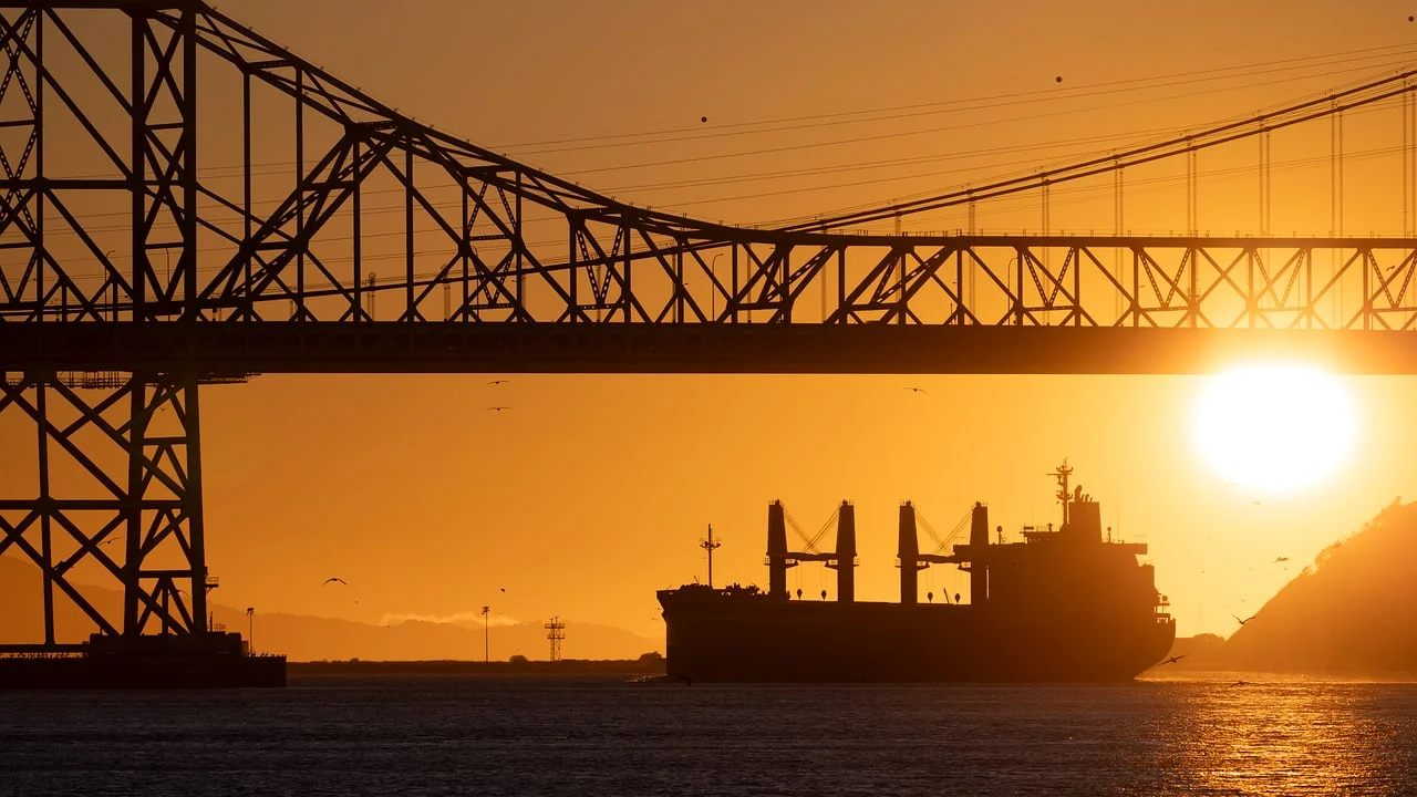 全球地缘风险日报|2026年5月21日:巴基斯坦斡旋72小时窗口,巴拉卡核电站被无人机击中