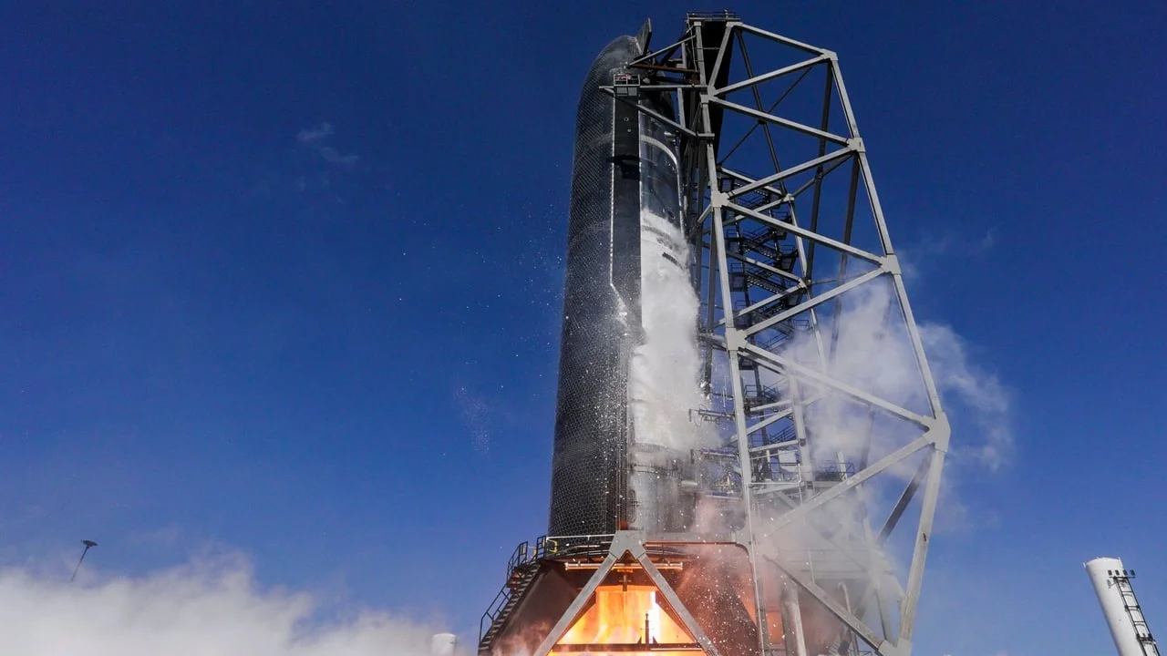 SpaceX 与 xAI 日报:SPCX回撤,Starlink窗口临近,Grok隐私回应升温
