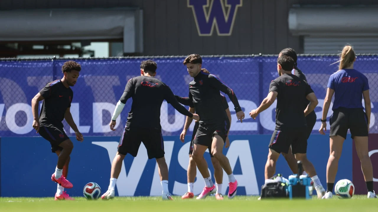 Day 9 waits for USA-Australia as Brazil feels the heat