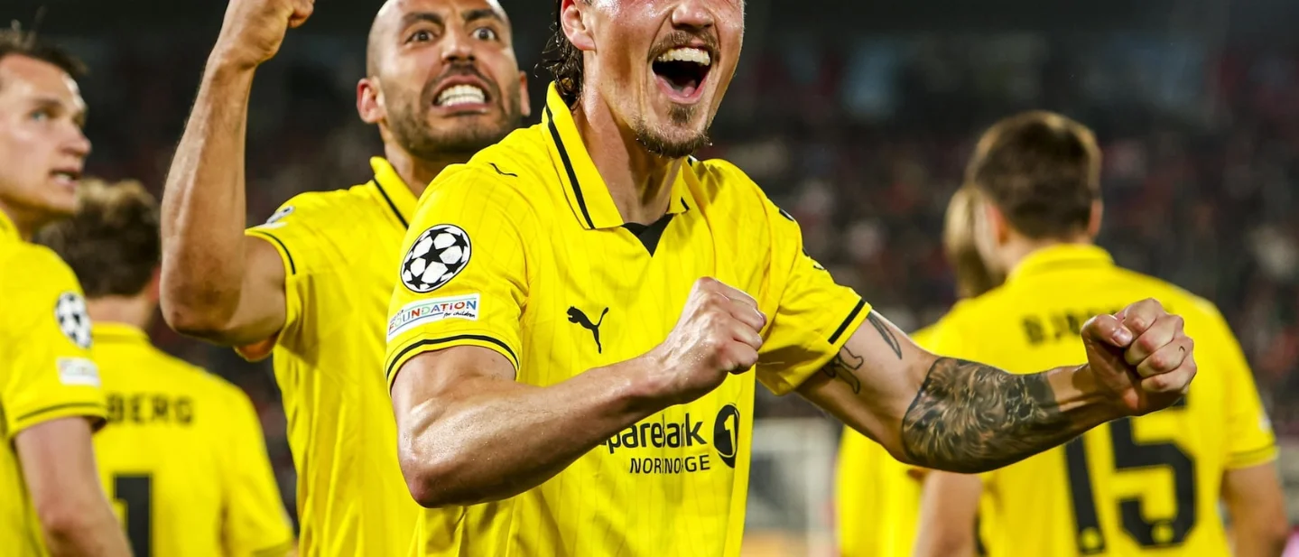 Tuesday, 25 August: Chelsea's front three click, Spurs close on City's double, and seven Champions League places go on the line
