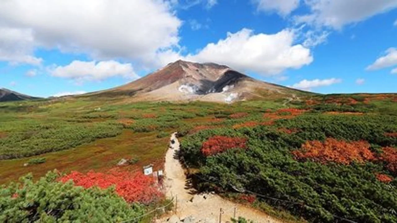 Climbing Mt. Asahidake: The Complete Guide for Foreign Visitors