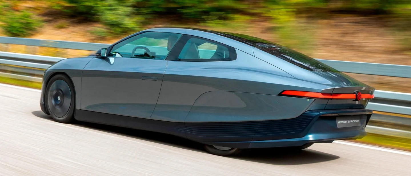 Throttle Weekly Issue 42: A 0.158 Drag Coefficient, Volvo's 78-Mile Plug-In, and 18 Cautions at Gateway