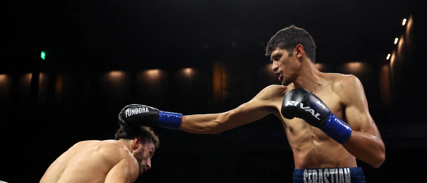 Malott's knee flattens Buckley in Edmonton, Dubois and Fundora keep their titles in London and Las Vegas, and the Oct. 19–25 fight schedule