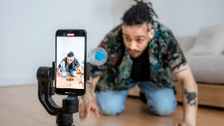 算法快报 6.22｜TikTok把赛事变现场；Instagram给轮播分句；YouTube让长视频有目录