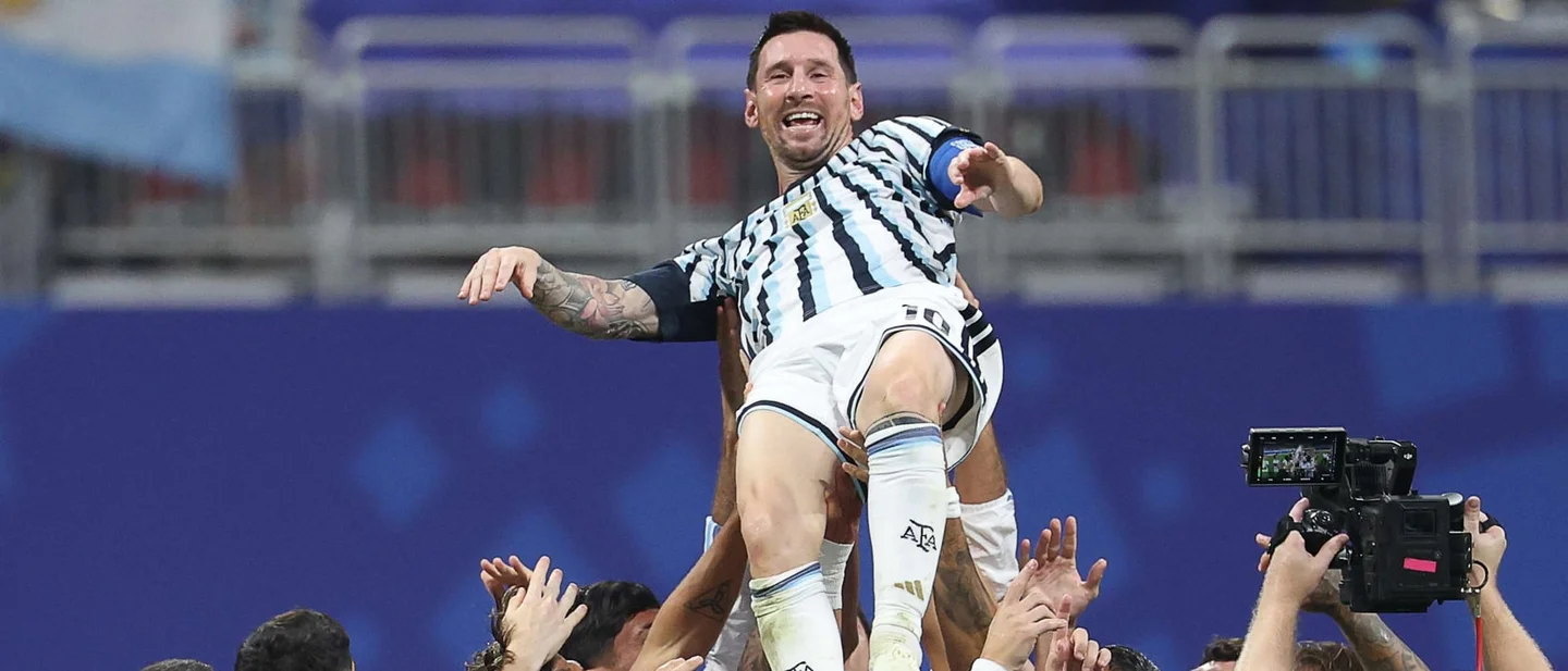 One last match: Messi reveals the shirt for his Argentina farewell