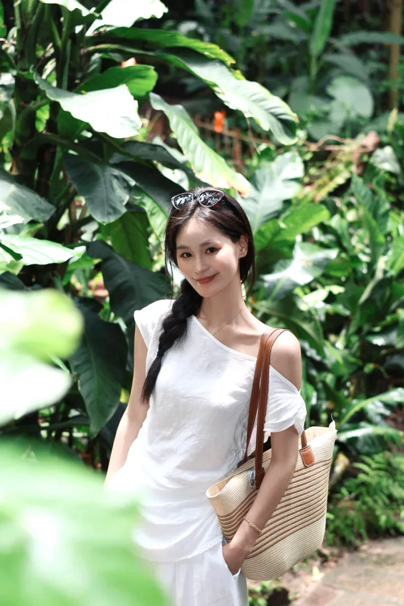 草木系视觉资料库|7月4日:仍未核验1w+,看5个植物感穿搭样本