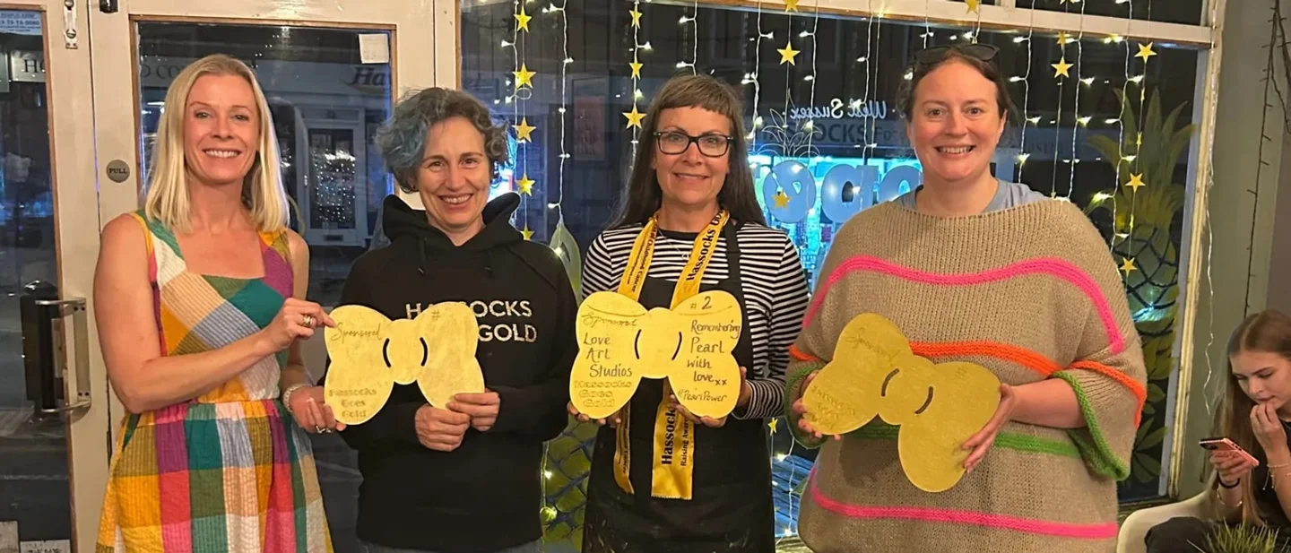 Seven gold bows went missing in Hassocks. The village painted replacements