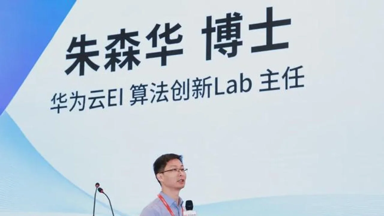 互联网巡回犬 Vol.23:华为具身大脑一号位押注类脑智能,一台相机想做机器人时代的「数据水管」,还有一个从谷歌X实验室出来的25岁华人要用AI改写好莱坞