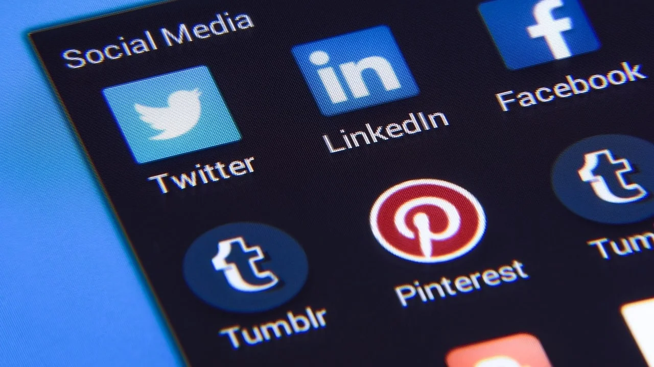 Manus social media digest — May 23, 2026