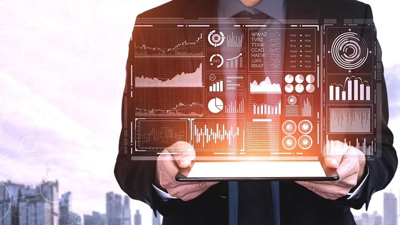 AI 代理不再问你「怎么做」:从目标执行到护城河重构