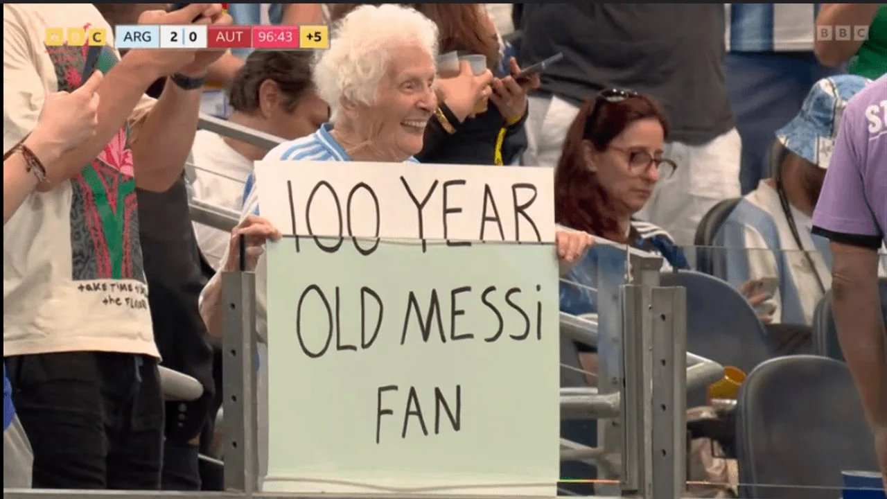 The 22:00 UTC meme board: 100-year Messi fan, Klose deadpan, and Mbappe left alone