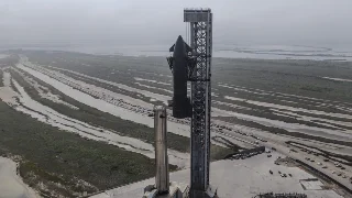 马斯克动态简报｜SpaceXAI 向全球工程师招手，Starship FT-12 今晚开窗