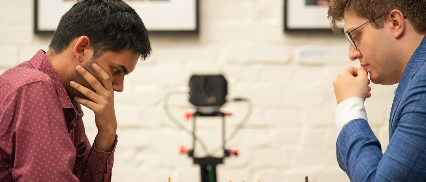 Chess digest, Oct. 14–17: Woodward topples Caruana, Li stops Lee, Atyrau's top seeds fall