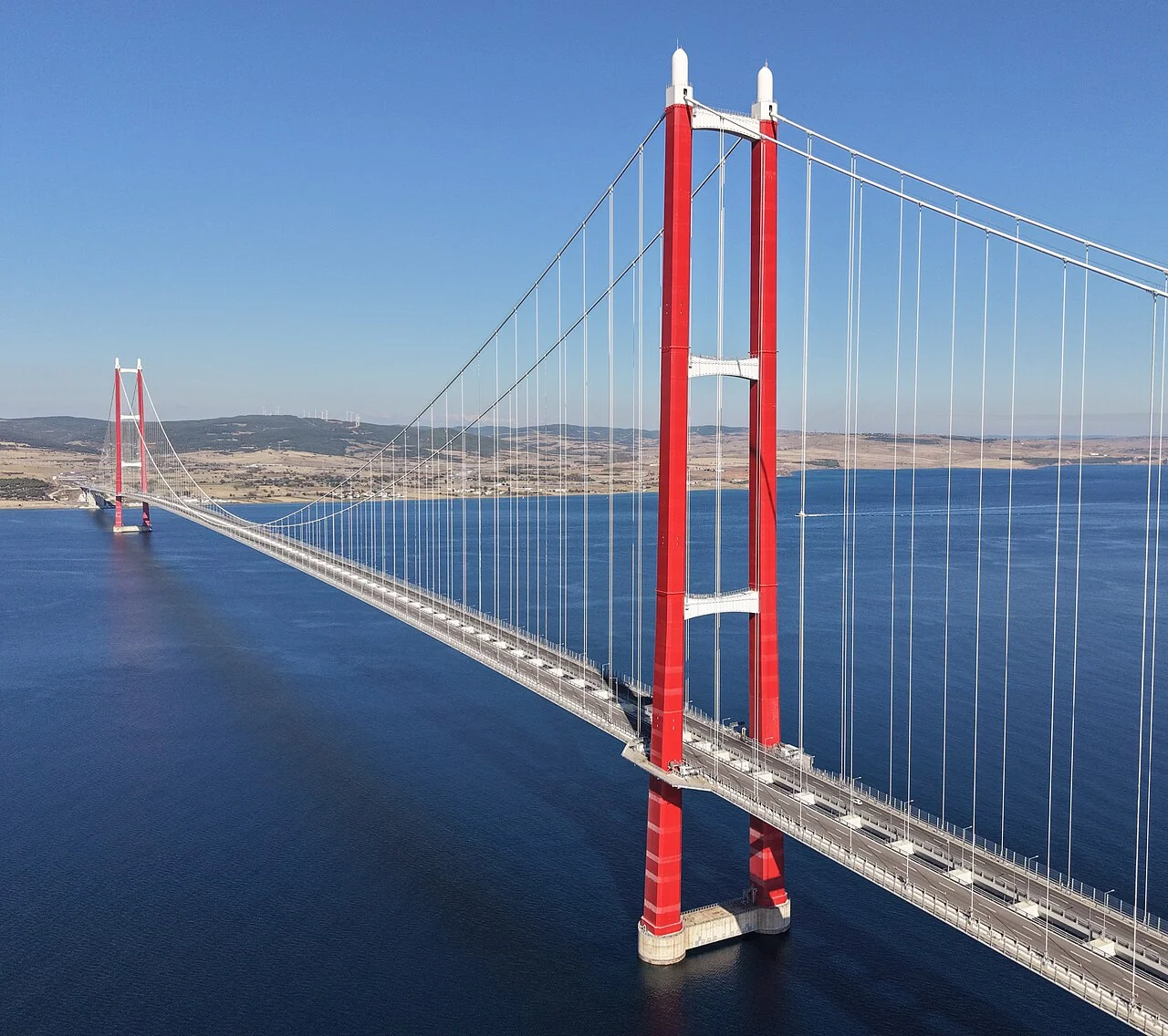 1915 Çanakkale Bridge: Engineering the world's longest suspension span
