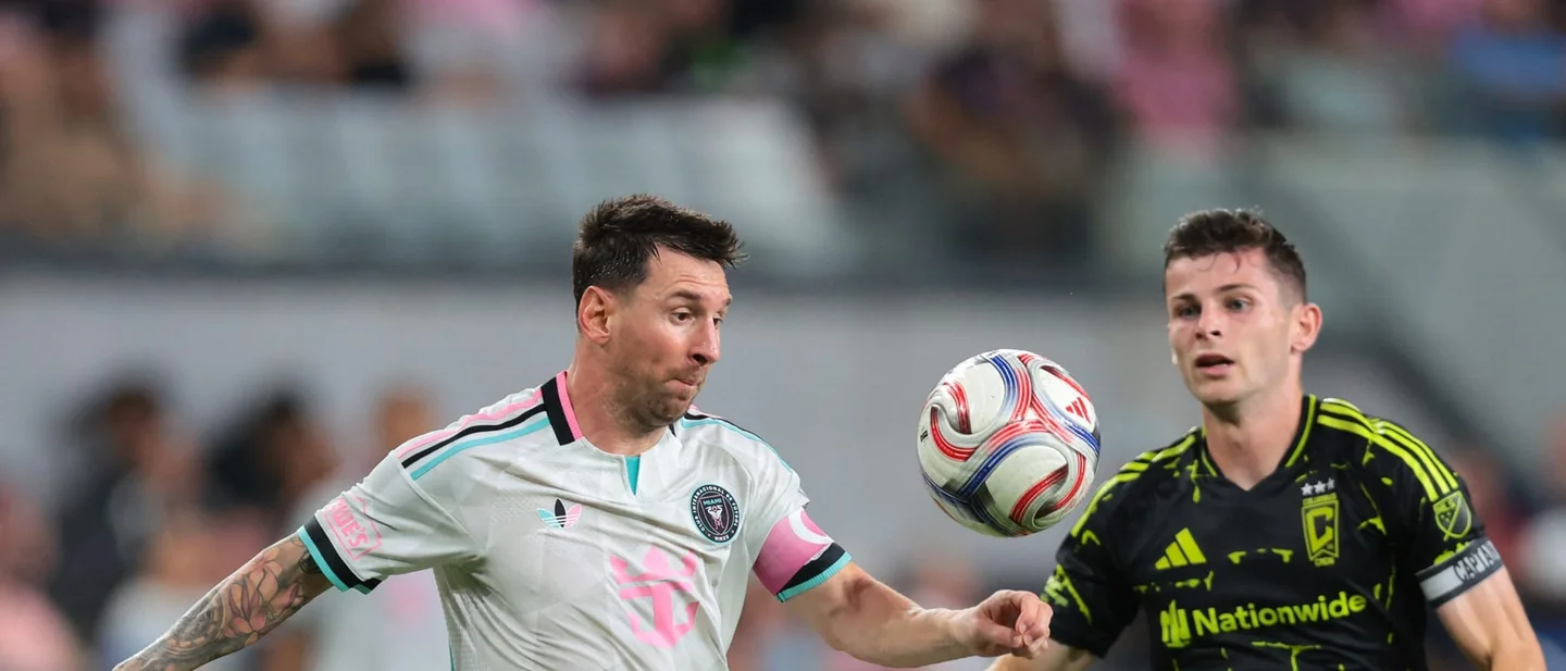 Messi's last club match before the farewell, and River's game moves to Oct. 14