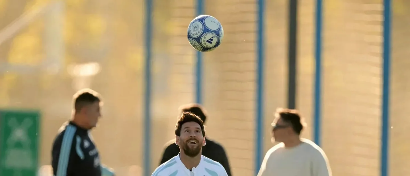Messi's final Argentina training, and Benin's promise not to gift him a goal