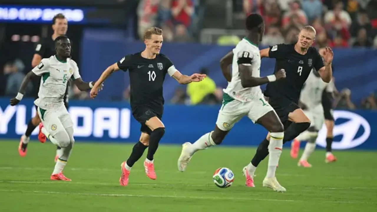 Haaland answers Mbappe and turns Group I into Friday's main event
