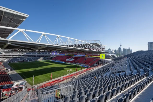 Toronto Stadium 球场看台与草坪
