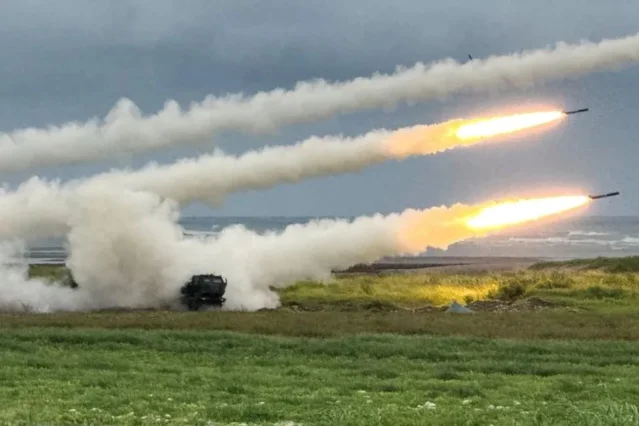 Taiwan HIMARS live-fire drill