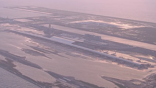Typhoon Jebi flooding around Kansai International Airport