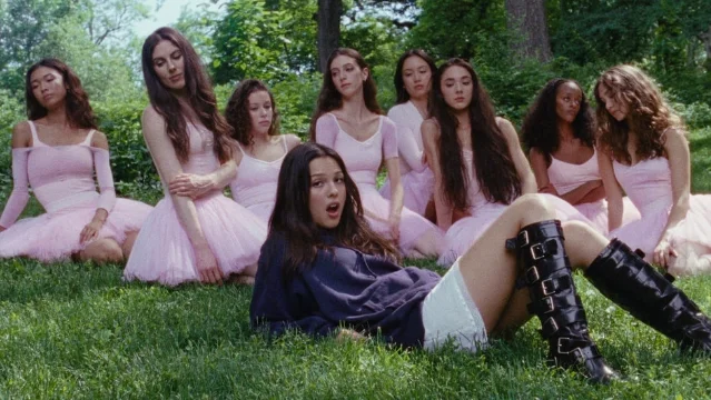 Olivia Rodrigo in the stupid song video artwork