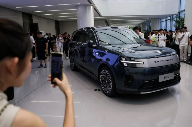 小米 SkyNomad N90 Max 在北京发布活动现场展出