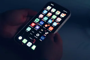 X Feed 每日中文简报｜2026年6月9日