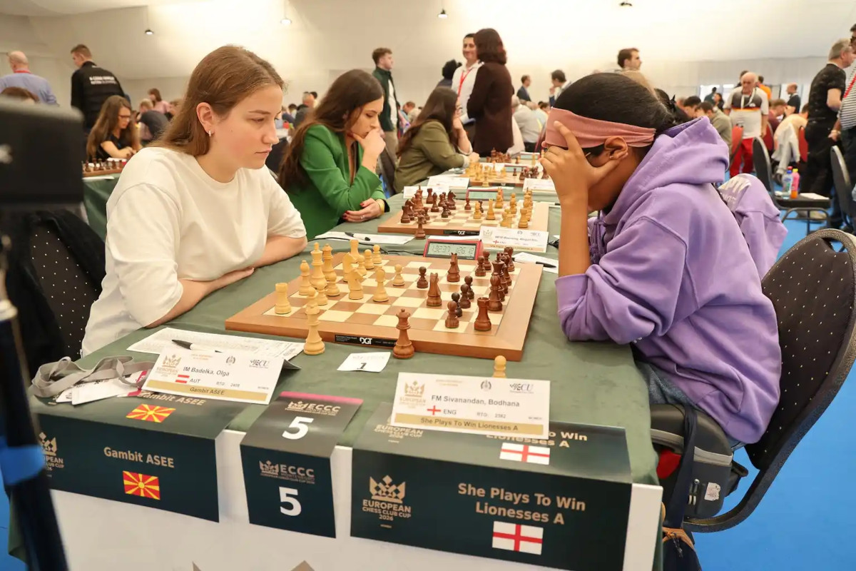 Bodhana Sivanandan, right, playing Olga Badelka at the European Club Cup
