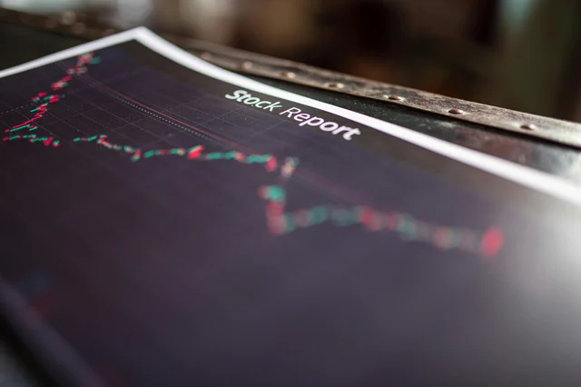 Stock report charts and market data analysis