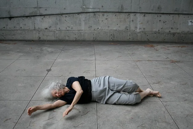 2010 年的《Sleep Walkers》