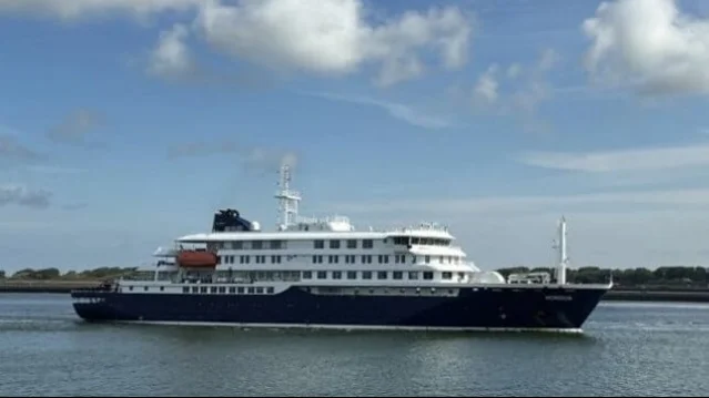 Expedition cruise ship Hondius arriving Rotterdam, May 2026