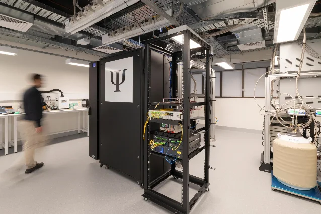 PsiQuantum cryogenic rack equipment at the Griffith University Test & Validation Lab, Brisbane