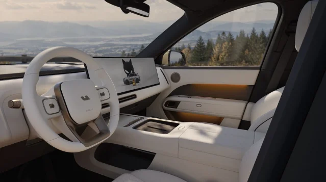 Li Auto L6 cabin with wide front display