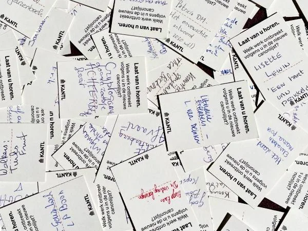 Cards carrying public suggestions for the missing canon place