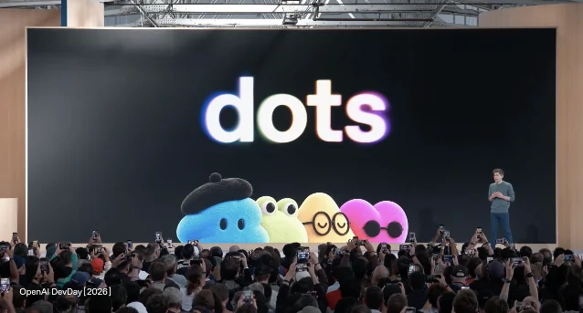 DevDay 2026 现场大屏上的 dots 与四只吉祥物