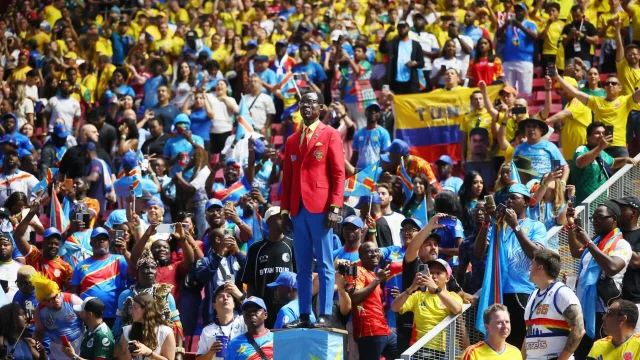 DR Congo supporters watch Colombia-DR Congo