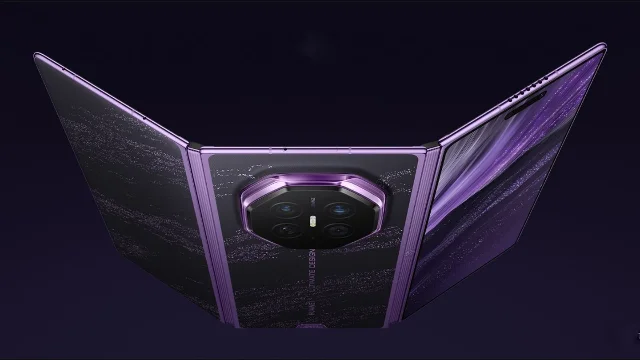 华为 Mate XT 2 展翼折叠结构与后盖设计