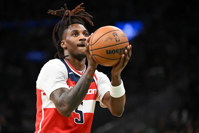 Jamir Watkins of the Washington Wizards shoots during game action