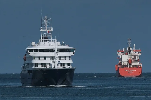 MV Hondius arriving at the Port of Rotterdam on May 18, 2026