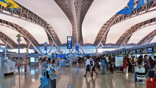 Kansai International Airport Terminal 1's vaulted roof and exposed trusses