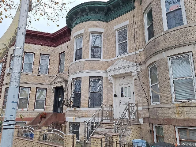 332 Parkville Ave, Brooklyn — 7bd multi-family, Bank Owned