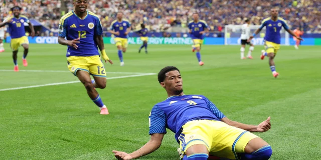 Curaçao players against Germany