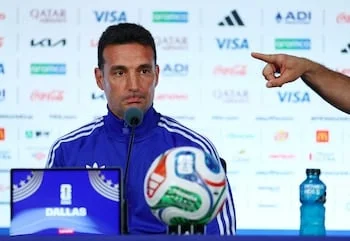 Lionel Scaloni at the Dallas press conference