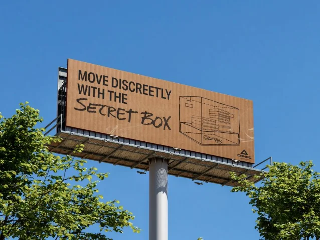 Canac Secret Box 户外广告