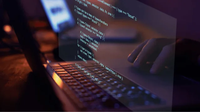 开发者终端被 Agentjacking 攻击控制示意