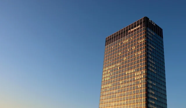 La Défense business district in Paris, where Vivendi's financial collapse reverberated through French banking