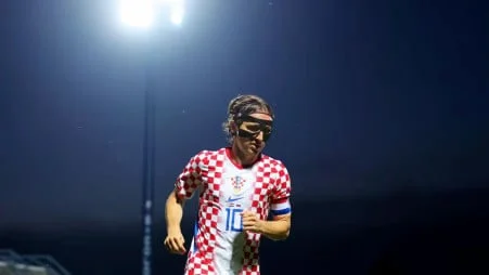 Luka Modric in a protective mask for Croatia