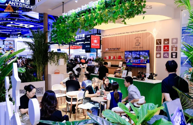 WRC 展会咖啡店展台全景