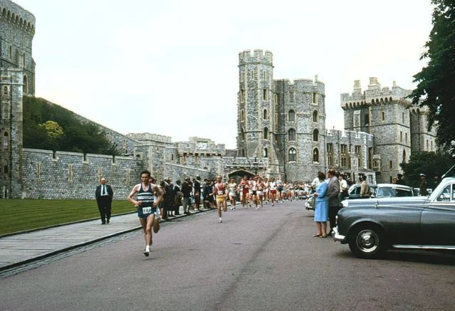 The start of the Polytechnic Marathon at Windsor Castle, 1967 — the same course where Edelen set his world record four years earlier