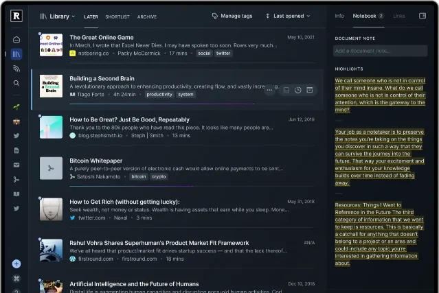 Readwise Reader 主界面截图，展示统一收件箱将文章、简报、PDF 整合在一处